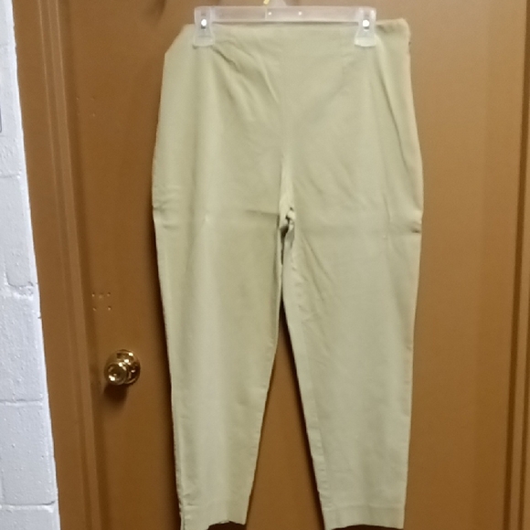 Time and Tru Pants - Time and Tru Beige Stretch Pants